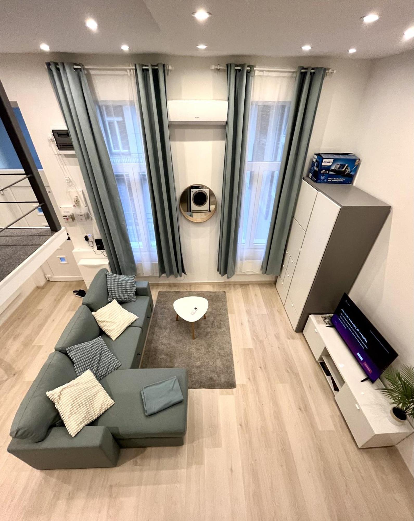 Glam With Gallery Apartamento *